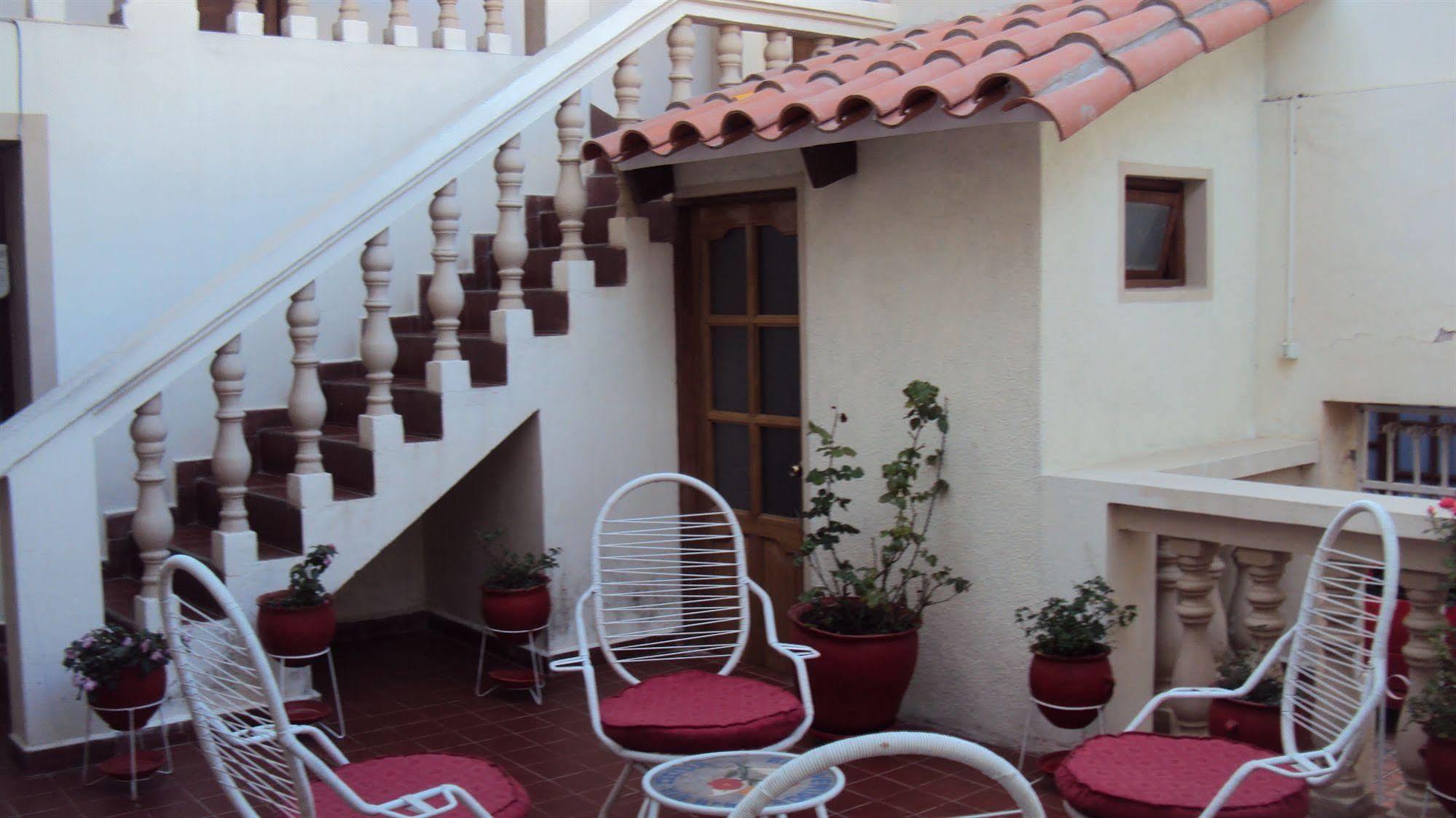 B&B Santa Cecilia Sucre Exterior photo